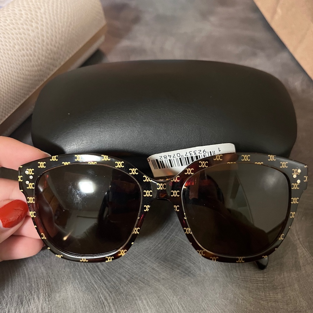 CELINE Square S167 Triomphe Logo Sunglasses in Dark Havana CL40167I